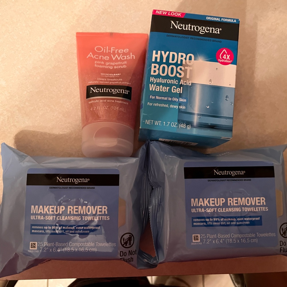 Neutrogena Skin Care Set
